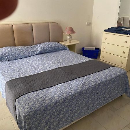 Sea Front Apartment At Mellieha Bay, Malta! Экстерьер фото