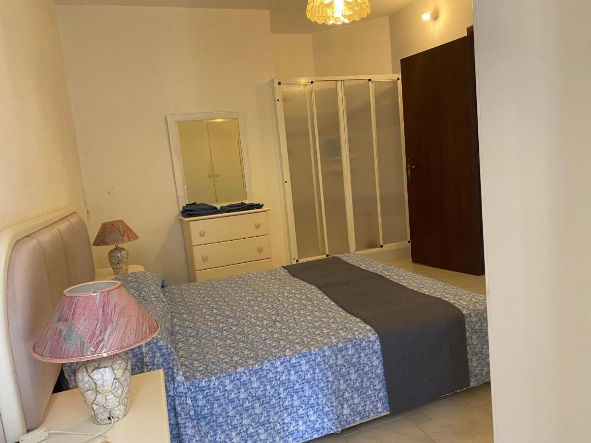 Sea Front Apartment At Mellieha Bay, Malta! Экстерьер фото